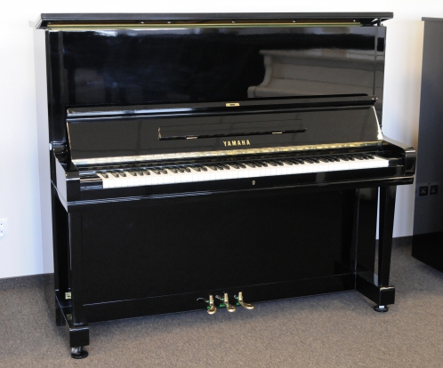 Yamaha U3 PE piano