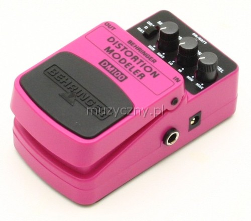 Behringer DM100 distortion gitarov efekt
