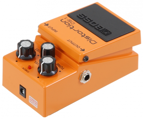 BOSS DS-1 Distortion efekt gitarowy