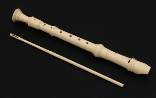 Aulos 302A-G soprnov zobcov flauta