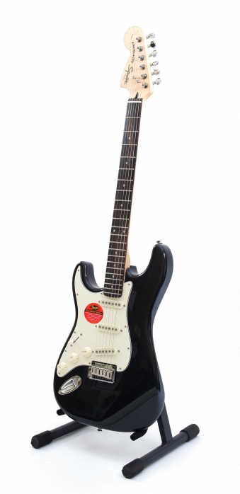 Fender Squier Standard Stratocaster LH BK elektrick gitara