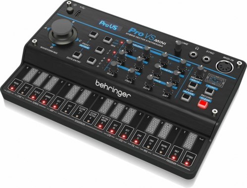 Behringer PRO-VS MINI Syntezator hybrydowy