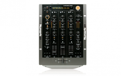 Numark X9 3-channel digitlne scratch mixr