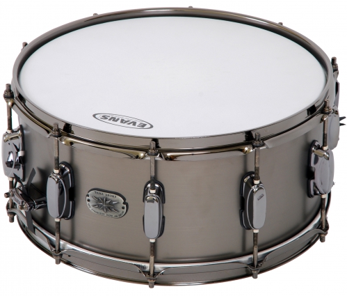 Tama ST1465-BNB Steel Series Snare 14x6.5″ pochodujúci bubienok Tama ST1465-BNB Steel Series Snare 14x6.5″ pochodujúci bubienok