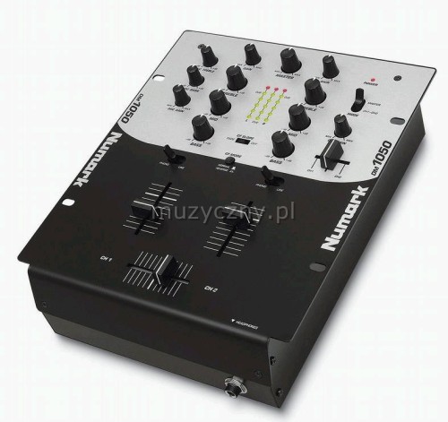 Numark DM-1050 mixr