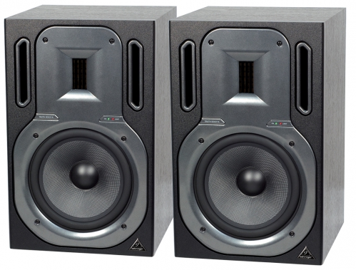 Behringer B3031A
