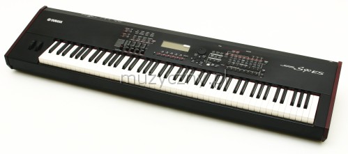 Yamaha S-90ES synteztor