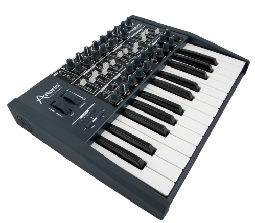 Arturia Minibrute synteztor